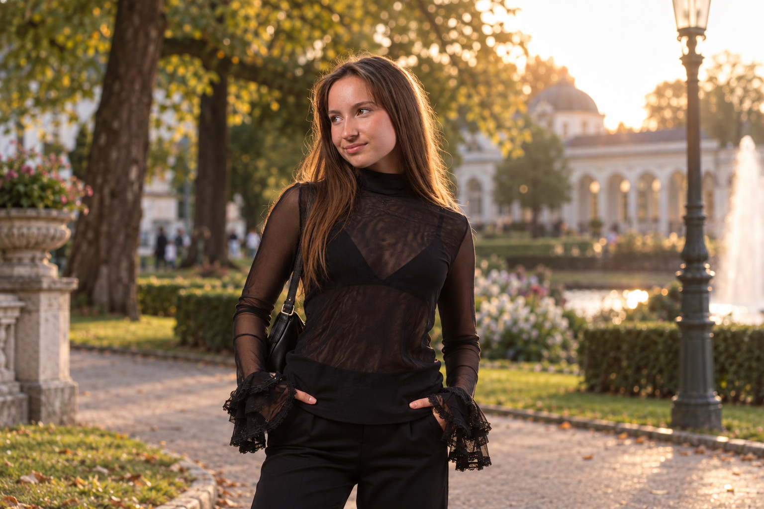 Bad Nauheim Streetstyle - Mesh-Shirt mit Rüschenärmeln