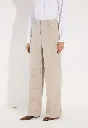 61914490-2064_web_model_detail2.webp