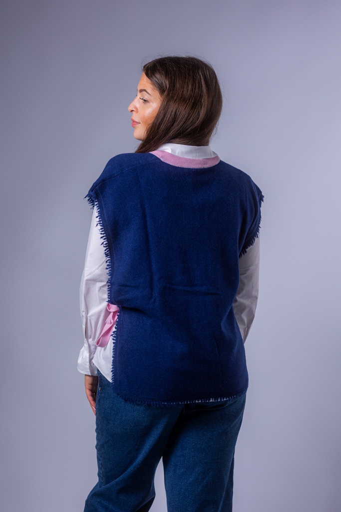 FW2628_BL_Back