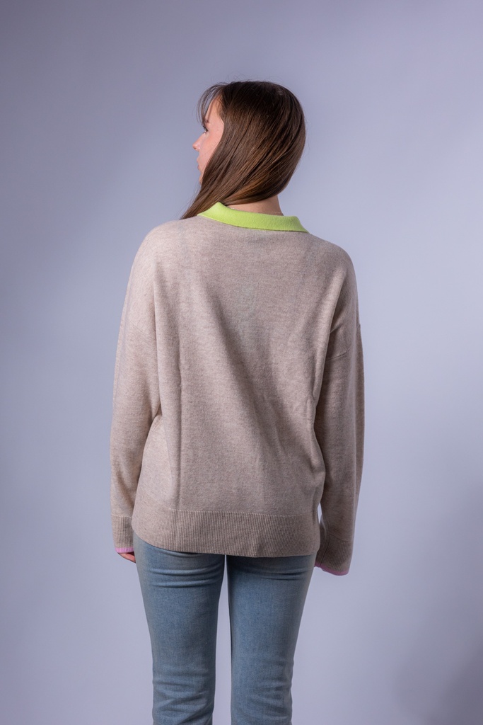 FW2614_BG_Back