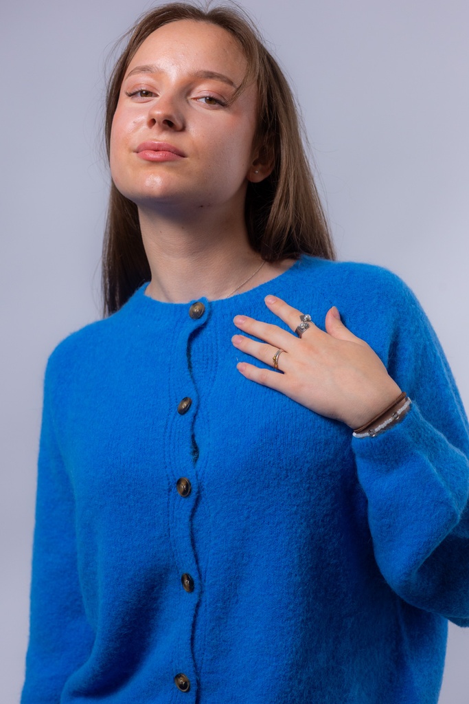 MA5057_BL_Detail-3