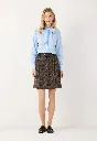 61092008-2319_web_model_detail1.webp