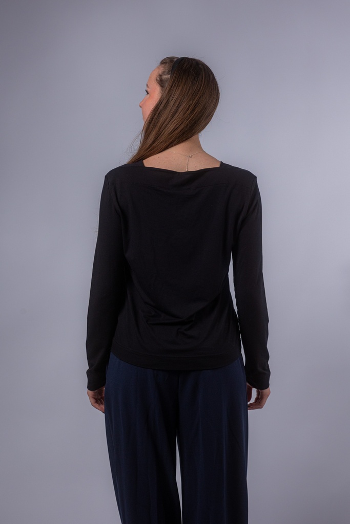 C14281_SW_Back