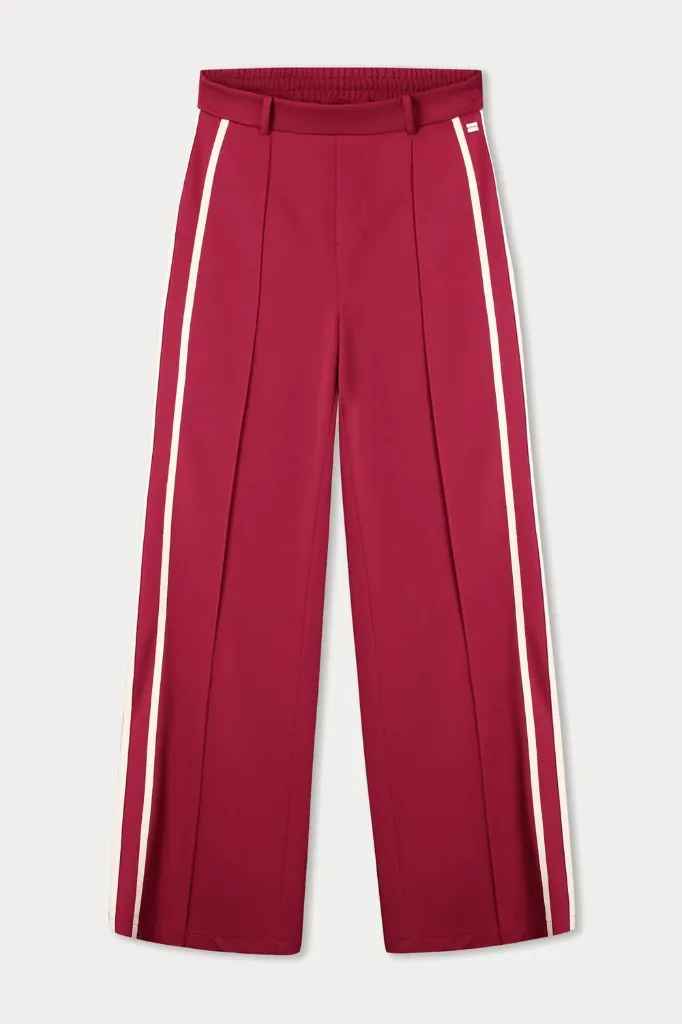 SP9753__02_POM_Amsterdam_PANTS_NORA_BURGUNDY_RED.webp