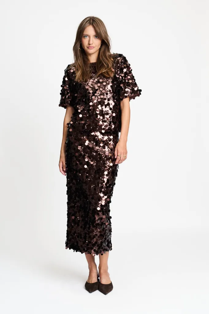 SP9770__01_POM_Amsterdam_SKIRT_LINA__CHOCOLATE_BROWN.webp
