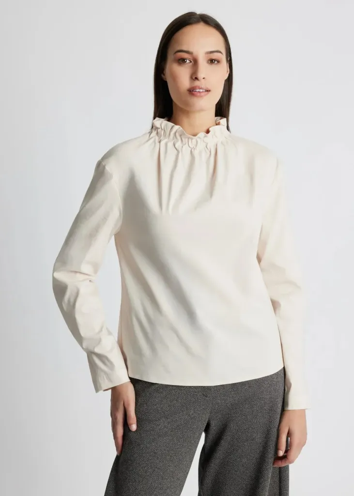 Langarmbluse mit elegantem Rüschenkragen