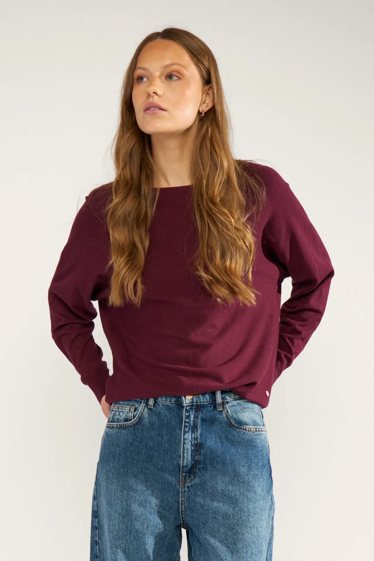 NUDAYA Feinstrickpullover mit U-Boot-Ausschnitt