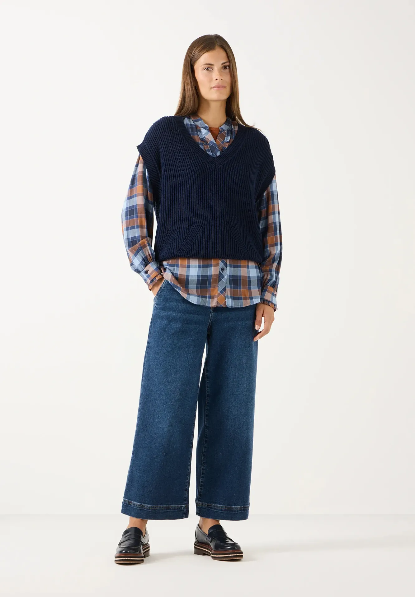 [P3494_14488_DE-32] NOS-verkürzte Jeans (32)