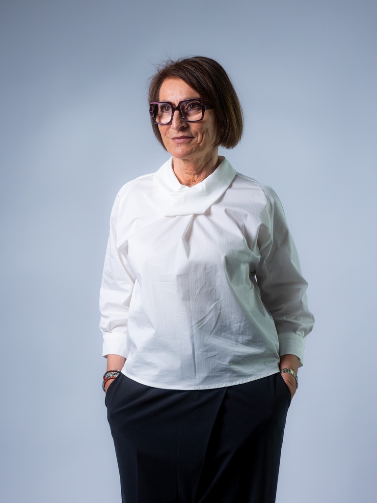 [Fiorella_WS-XS] Bluse mit Statement